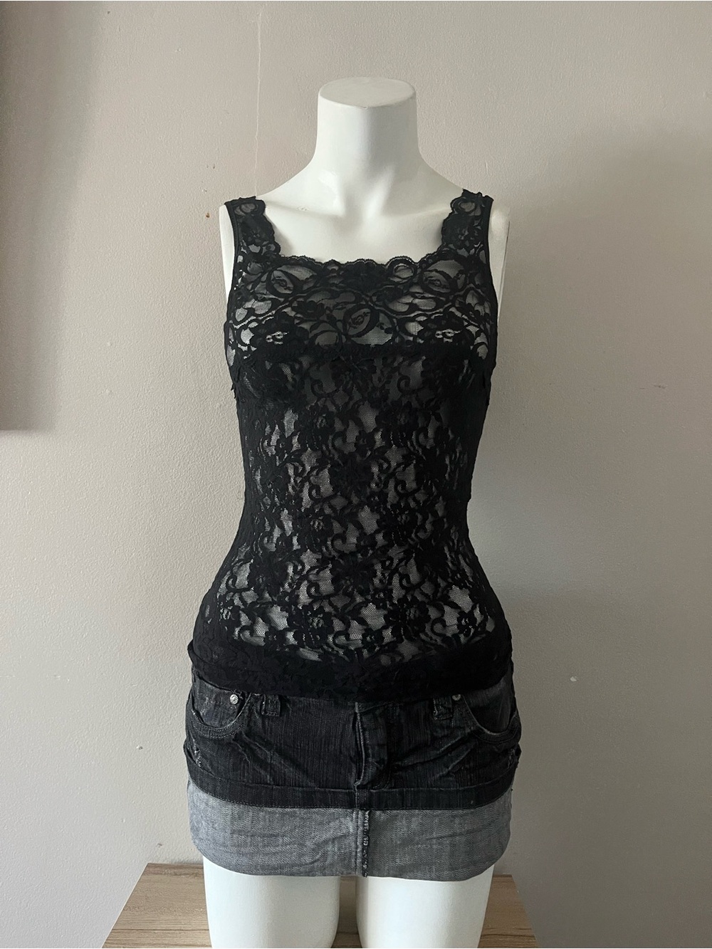 Arianne Black Floral Lace Camisole Tank